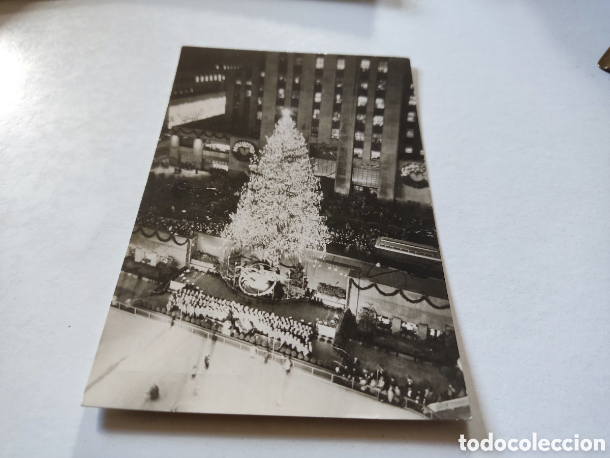 Cartoline: Postal antigua navidad &aacute;rbol y cantantes