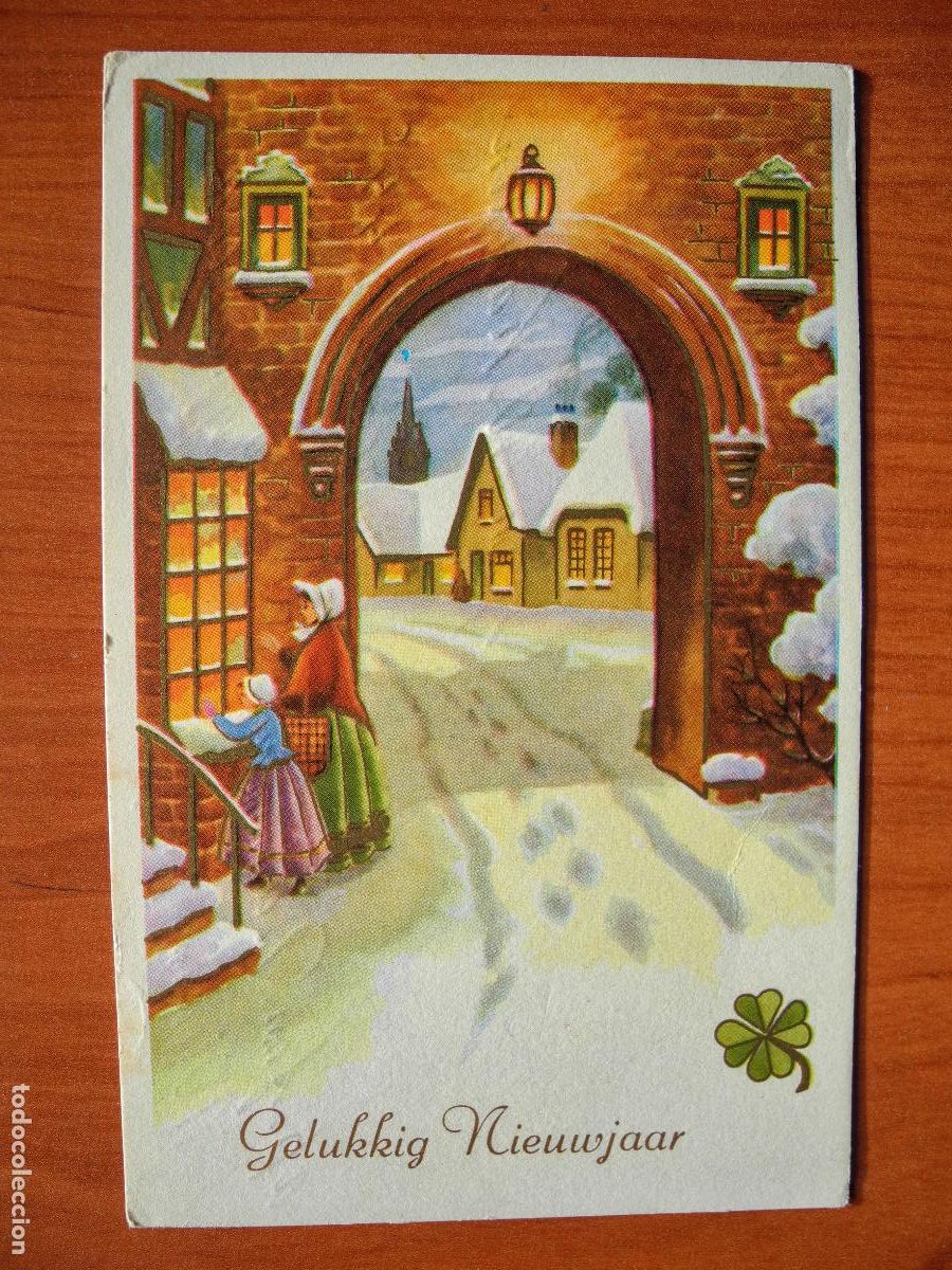 Postais: Navidad Ciudad nevada. Personas Portal Farol. Trazos dorados. Circulada con sello 9x14