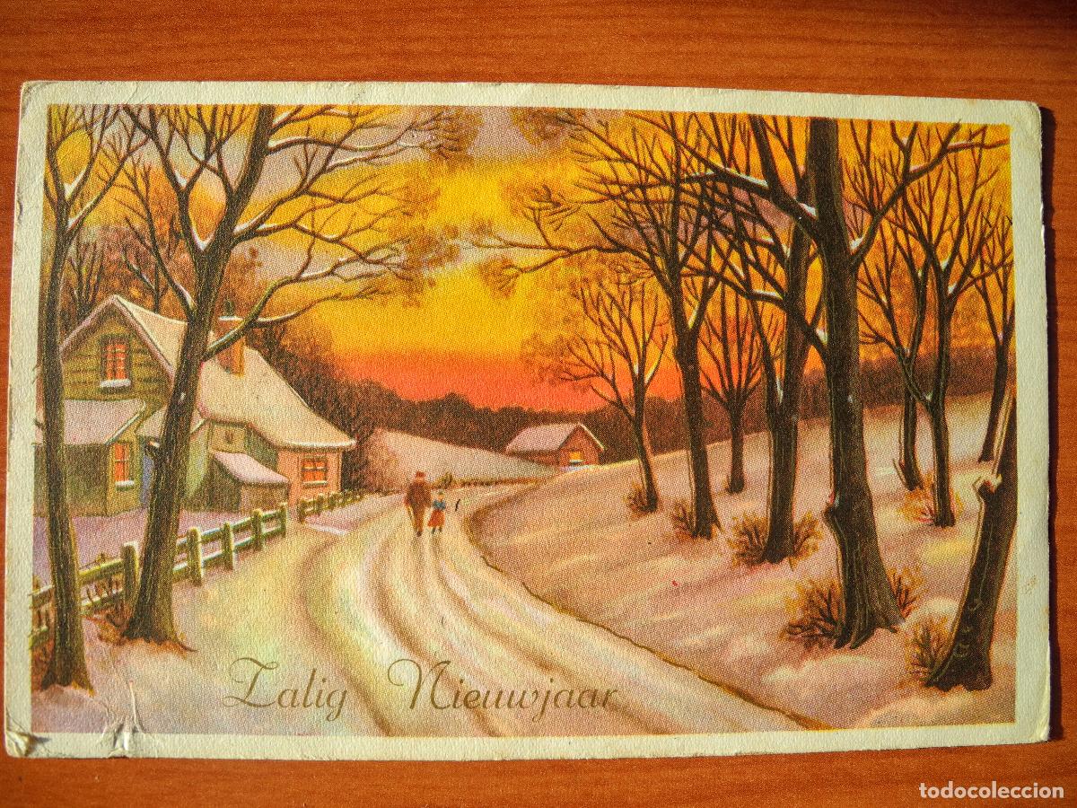 Postais: Navidad Paisaje nevado. Personas, camino, casa. Trazos dorados Circulada sin sello 14x9