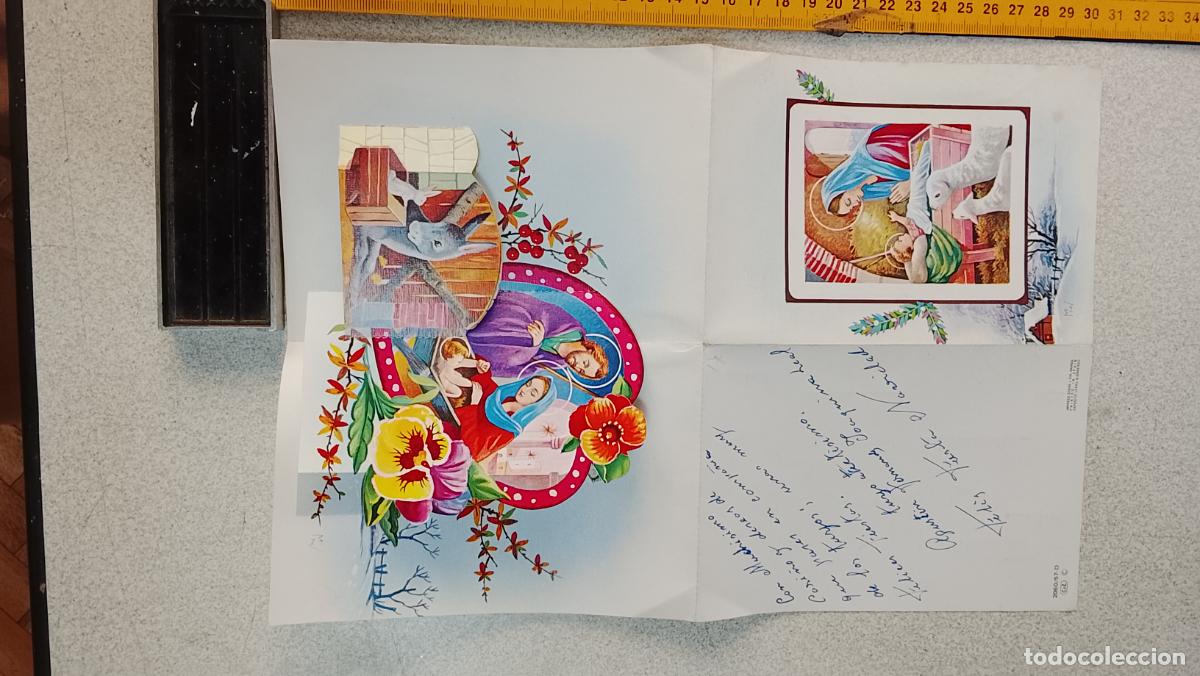 Postales: Antigua felicitaci&oacute;n de Navidad troquelada Virgen nacimiento Bel&eacute;n purpurina