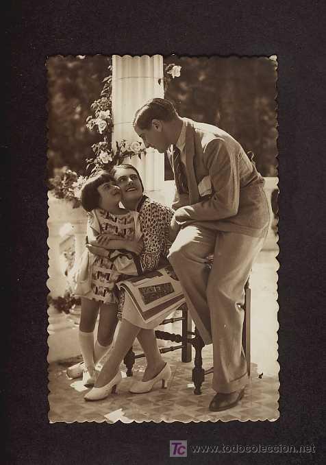 Postales: Postal de NI&Ntilde;OS: Con sus padres - Foto 1