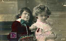 Postales: NI&Ntilde;AS CON CEREZAS - Foto 1