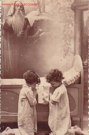 Postales: NI&Ntilde;AS REZANDO A SU ANGEL DE LA GUARDA - Foto 1
