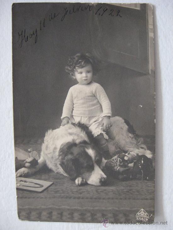 Postales: NI&Ntilde;O CON UN GRAN PERRO, ESCRITA EN 1922 - Foto 1