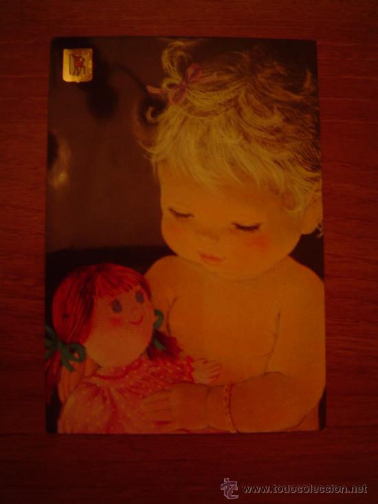 Postales: POSTAL NI&Ntilde;A JUGANDO CON LA MU&Ntilde;ECA SIN CIRCULAR - Foto 1