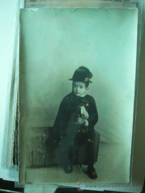 Postales: FOTO POSTAL DE NI&Ntilde;O CON DISFRAZ.  ESCRITA. - Foto 1