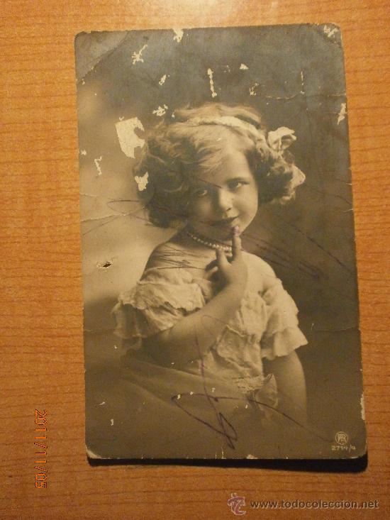 Postales: ANTIGUA POSTAL.  NI&Ntilde;A  ESCRITA - Foto 1