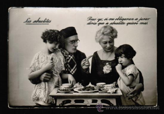Postales: POSTAL NI&Ntilde;OS CON SUS ABUELITOS - Foto 1