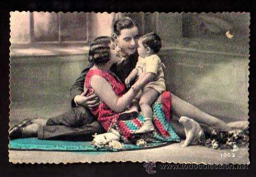 Postales: Escena Familiar. Circulada en 1942 - Foto 1