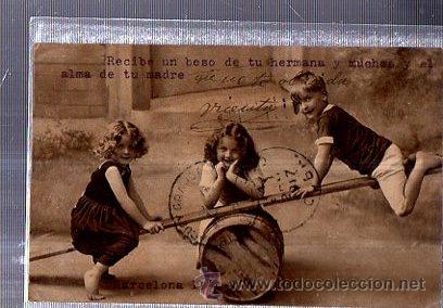 Postales: TARJETA POSTA NI&Ntilde;OS EN COLUMPIO - Foto 1
