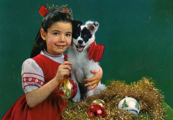 Postales: Ni&ntilde;a con perro. - Foto 1