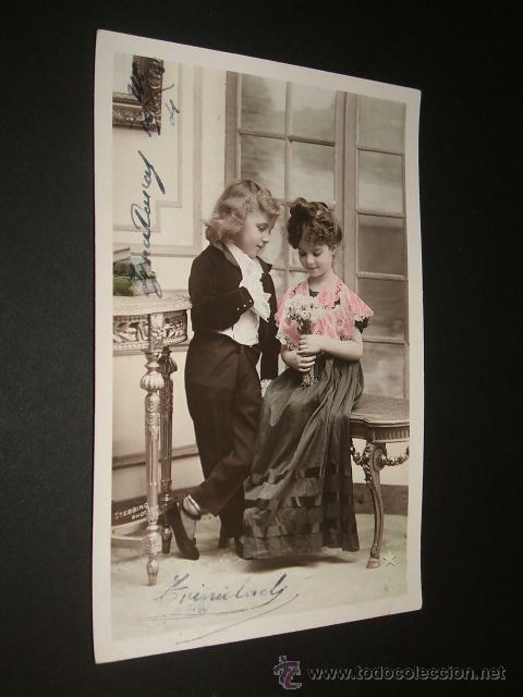 Postales: POSTAL NI&Ntilde;OS CON FLORES - Foto 1