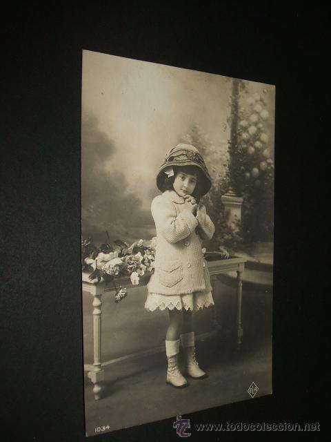Postales: POSTAL NI&Ntilde;A CON SOMBRERO - Foto 1
