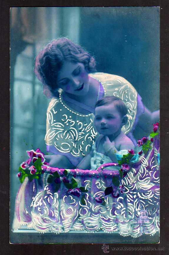Postales: Madre con su bebe. Circulada en 1924 - Foto 1