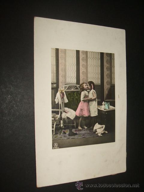 Postales: NI&Ntilde;AS EN EL BA&Ntilde;O POSTAL - Foto 1