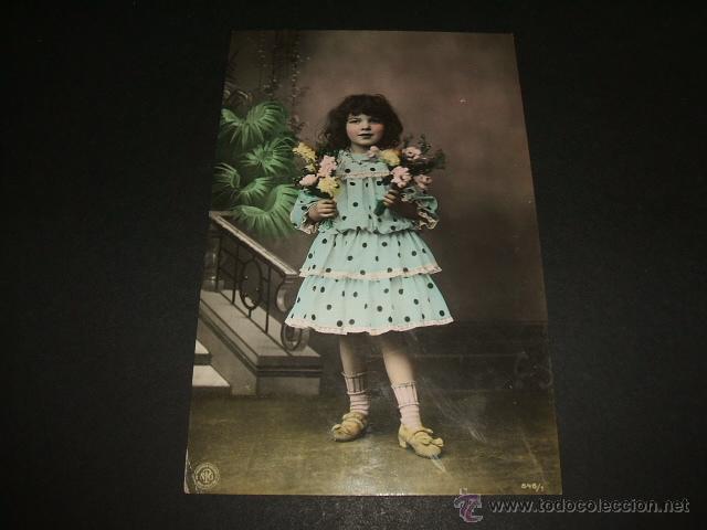 Postales: NI&Ntilde;A CON FLORES ANTIGUA POSTAL - Foto 1