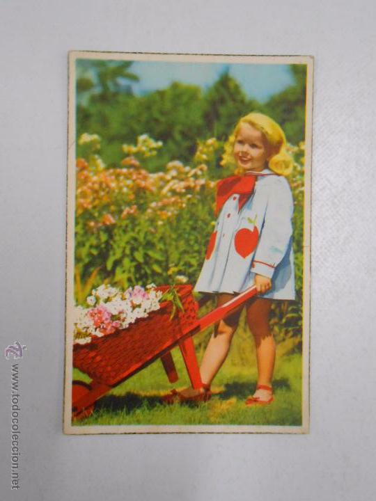 Postales: postal ni&ntilde;a flores. tdkp3 - Foto 1