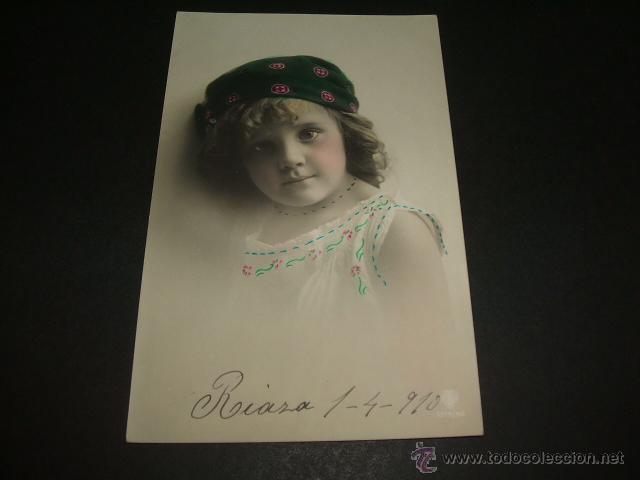 Postales: NI&Ntilde;A CON TOCADO POSTAL ANTIGUA - Foto 1
