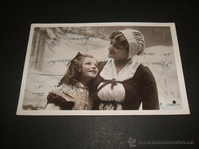 Postales: NI&Ntilde;A CON SU MADRE POSTAL ANTIGUA - Foto 1