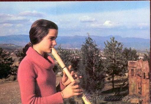 Postales: Postal ni&ntilde;a tocando la flauta - Foto 1
