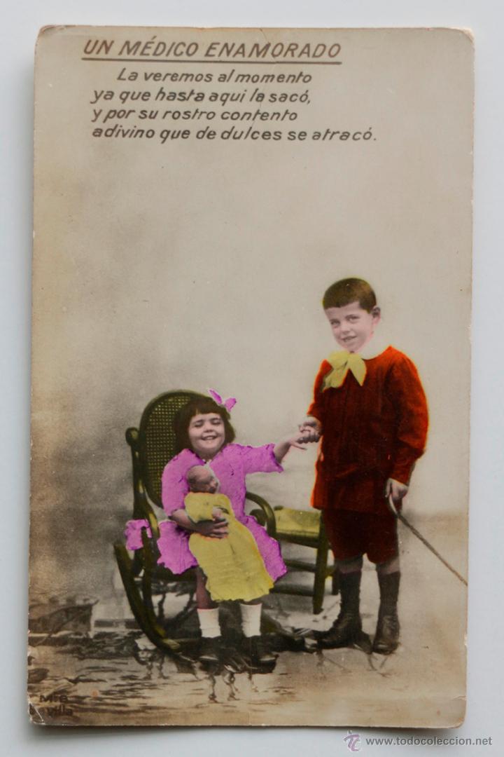 Postales: Postal coloreada de ni&ntilde;os 1930s - Foto 1