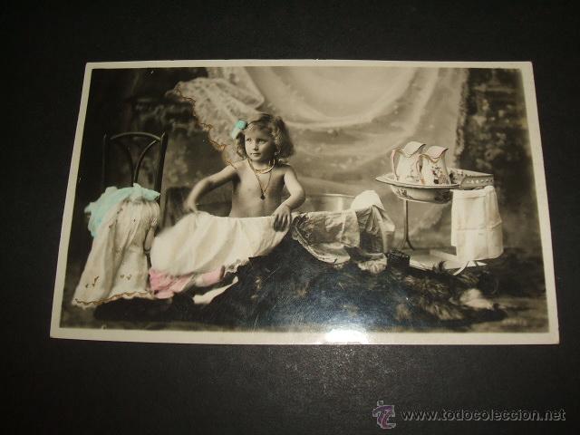 Postales: NI&Ntilde;A EN EL BA&Ntilde;O POSTAL ANTIGUA - Foto 1