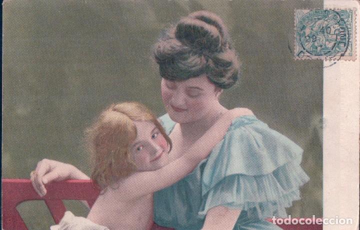 Postkarten: POSTAL NI&Ntilde;O CON SU MADRE. CIRCULADA