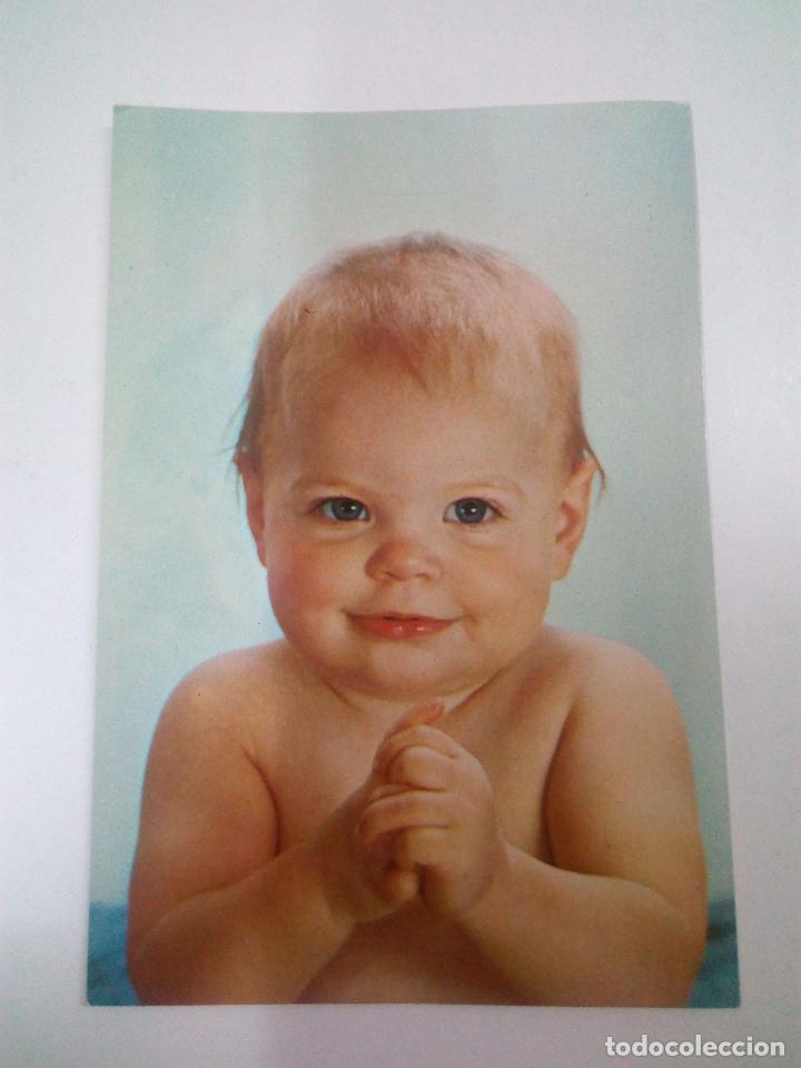 Postales: BONITA POSTAL DE NI&Ntilde;O POSANDO - Foto 1