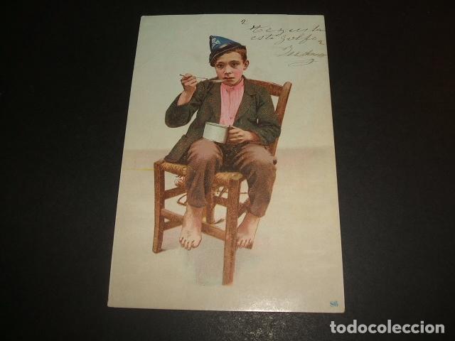 Postales: NI&Ntilde;O COMMIENDO POSTAL - Foto 1
