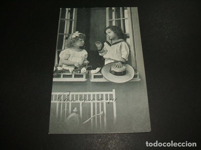 Postales: NI&Ntilde;OS EN VENTANA POSTAL 1911 - Foto 1