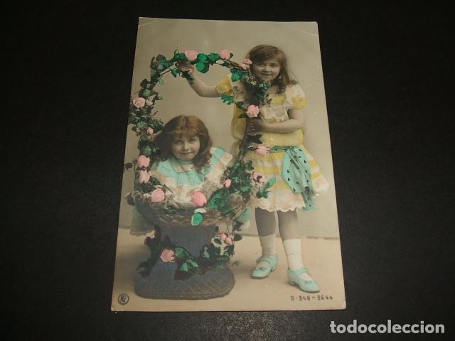 Postales: NI&Ntilde;AS CON CESTA DE FLORES POSTAL - Foto 1