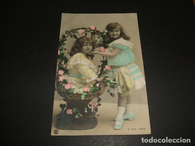 Postales: NI&Ntilde;AS CON CESTA DE FLORES POSTAL - Foto 1