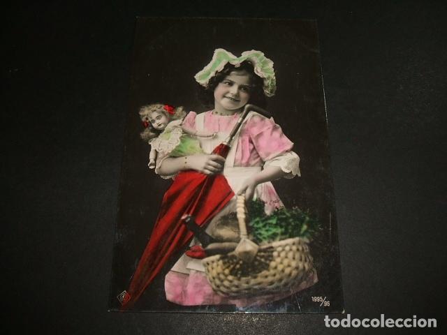 Postales: NI&Ntilde;A CON MU&Ntilde;ECA Y CESTA POSTAL - Foto 1