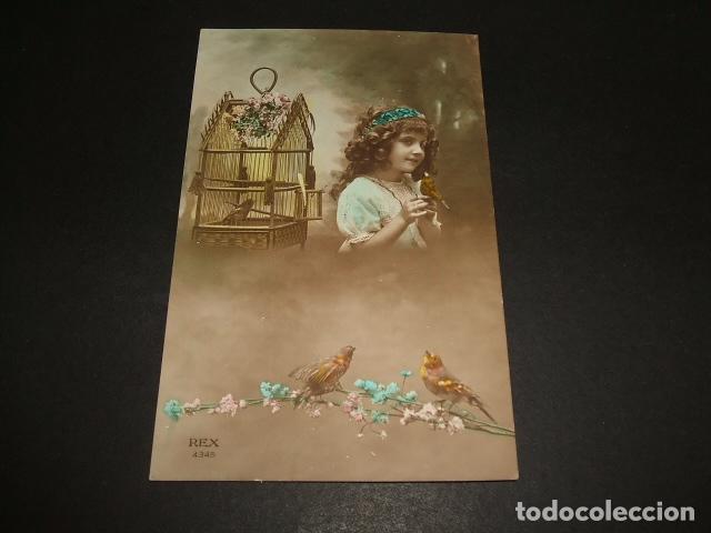 Postales: NI&Ntilde;A CON PAJAROS POSTAL - Foto 1