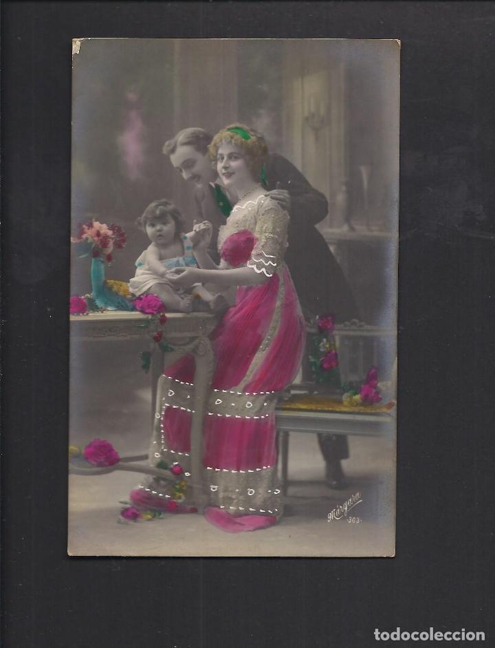 Postales: Antigua postal familiar . Circulada 1918 - Foto 1