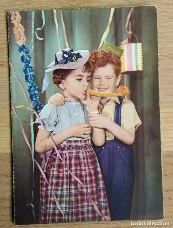 Postales: NI&Ntilde;OS EN UNA FIESTA - Foto 1