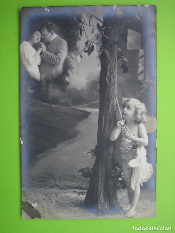 Postales: Antigua postal de ni&ntilde;os - Foto 1