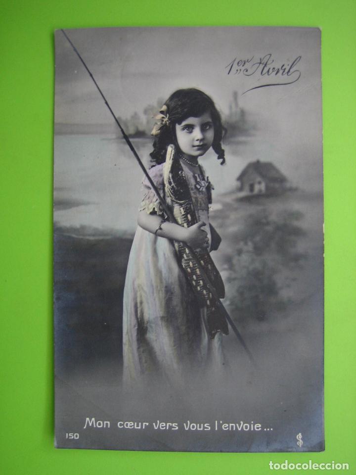 Postales: Antigua postal de ni&ntilde;os - Foto 1