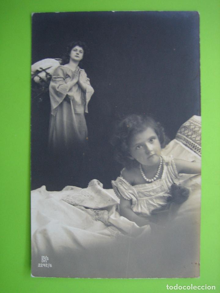Postales: Antigua postal de ni&ntilde;os - Foto 1