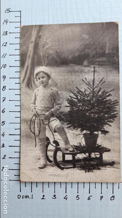Postales: Ni&ntilde;o con trineo. - Foto 1