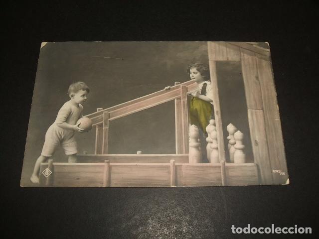 Postales: NI&Ntilde;OS JUGANDO A LOS BOLOS POSTAL - Foto 1