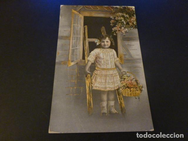 Postales: NI&Ntilde;O CON CESTA DE FLORES - Foto 1