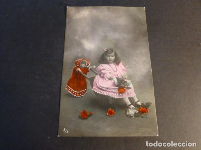 Postales: NI&Ntilde;A JUGANDO CON MU&Ntilde;ECA POSTAL - Foto 1