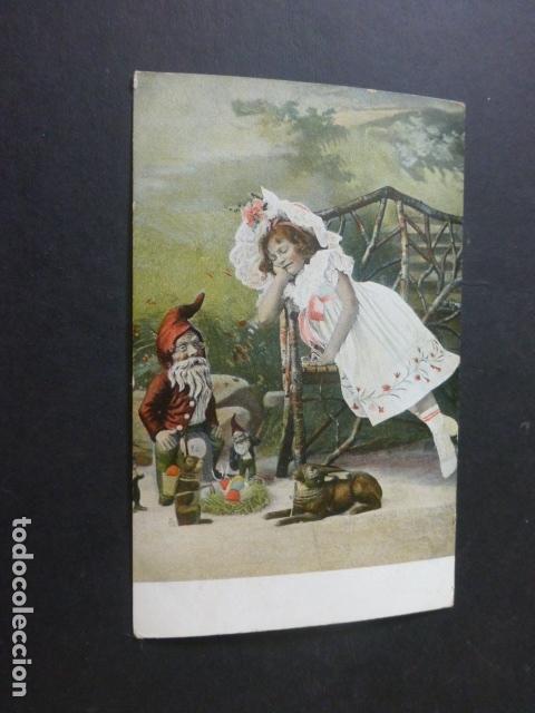 Postales: NI&Ntilde;A CON GNOMO POSTAL - Foto 1
