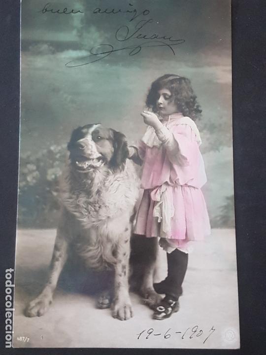 Postales: NI&Ntilde;A CON PERRO POSTAL - Foto 1