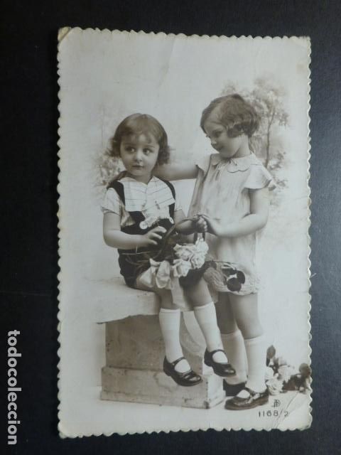 Postales: NI&Ntilde;OS CON FLORES POSTAL - Foto 1