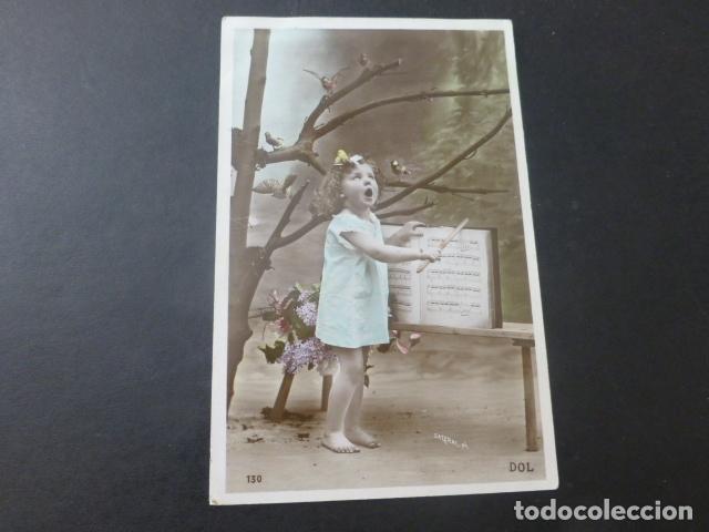 Postales: NI&Ntilde;A CANTANDO CON PAJAROS POSTAL - Foto 1