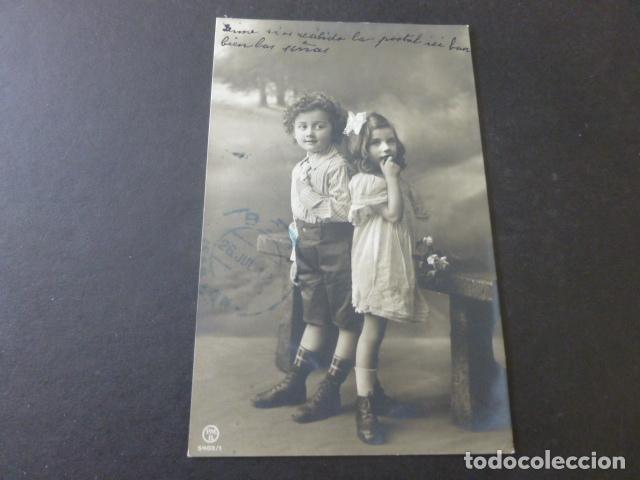 Postales: NI&Ntilde;OS CON FLORES POSTAL - Foto 1