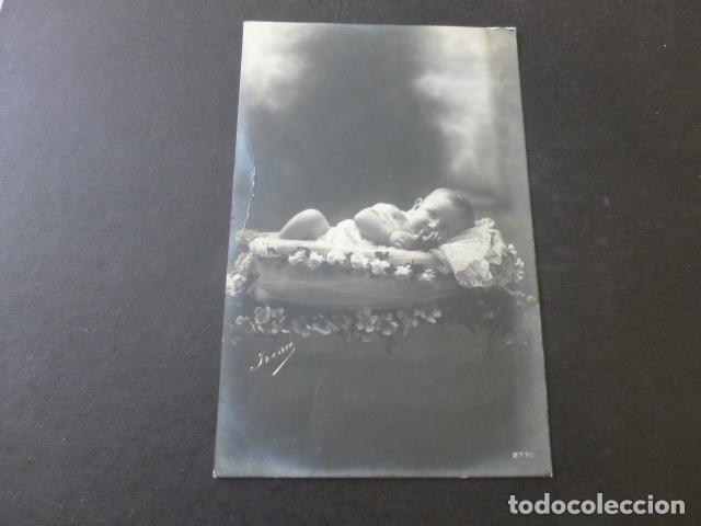 Postales: NI&Ntilde;O EN CANASTILLA POSTAL - Foto 1