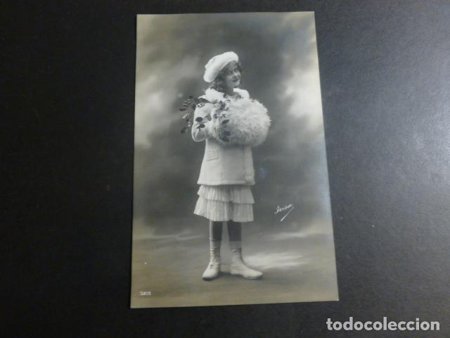 Postales: NI&Ntilde;A ELEGANTE POSTAL - Foto 1
